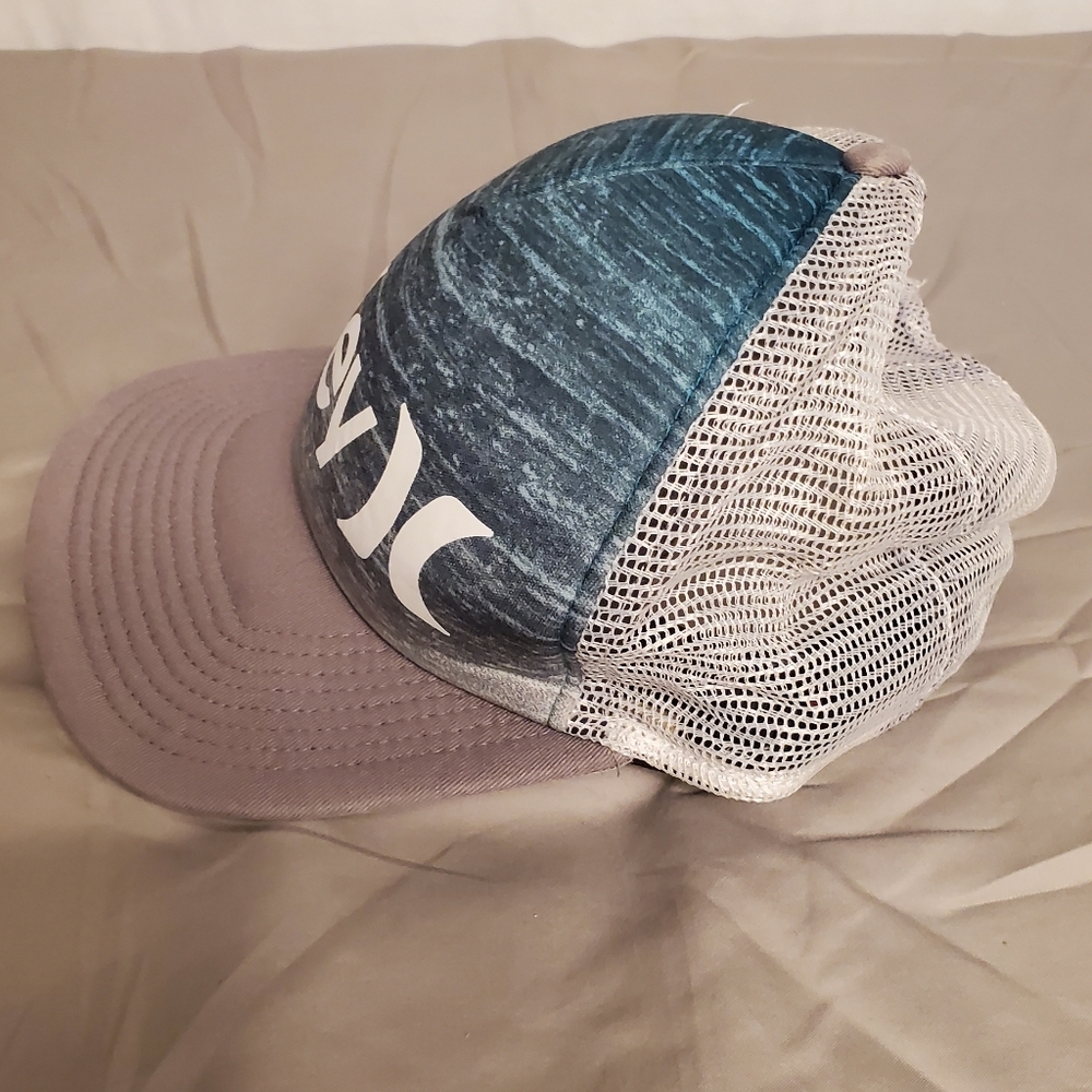 Hurley Grey/Green/White Mesh Back Snap Back OS Ball Cap Hat - Picture 2 of 8